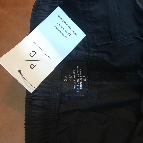 BRAND NEW Peace Collective unisex cotton sweat short HOME IS TORONTO - Picture 4 of 5